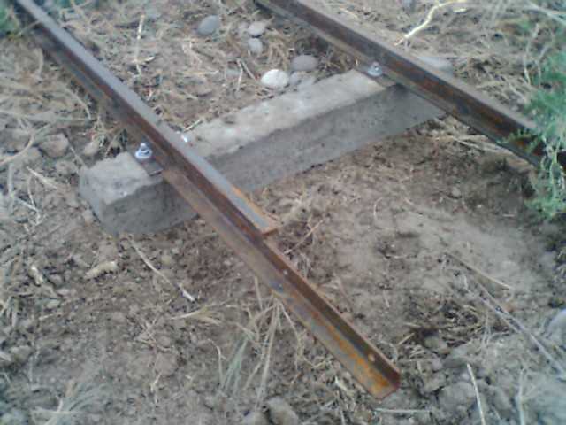 concrete tie, tie plates, rail and joint system