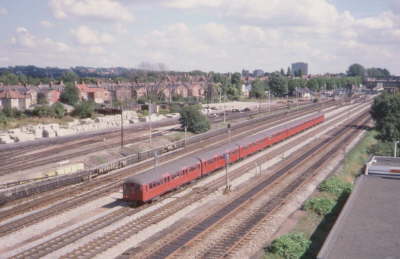 1938 Tube Stock at Willesden Green