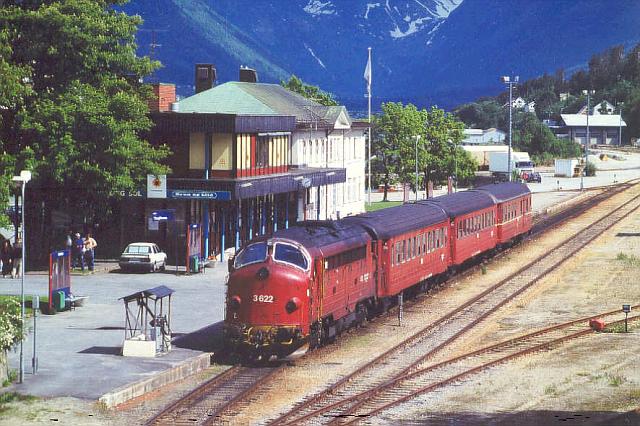 di3622_andalsnes_19990607_bv.jpg