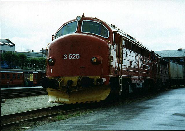 di3625_bodo_199606_sb.jpg