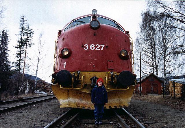 di3627_dokka_199204_sb.jpg