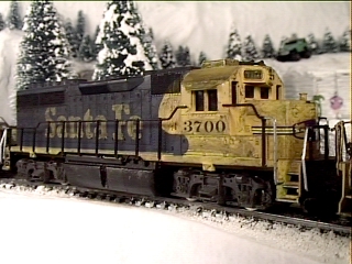 Santa Fe 3700 is still going stong after many years of service