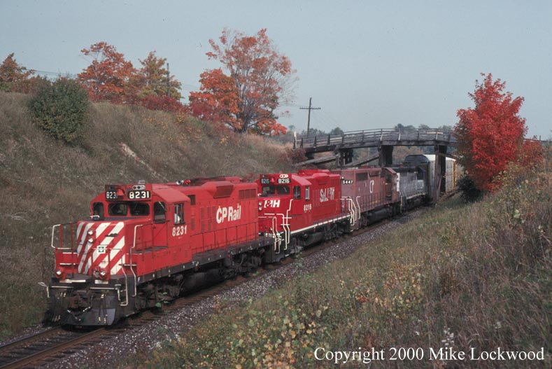 CP 8231, 8216, 5447, and HLCX 4201 on #901 Oct.9, 1997 @ 1425