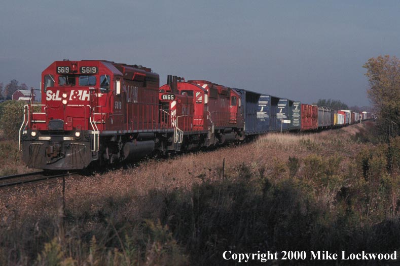 STLH 5619, CP 8165, CP 5797 on #923-14 Darlington Oct.14, 2000 @ 1640
