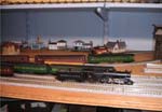 rjnTrains5crop640q30