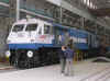 WDG4 rolls out of paint shop.jpg (46608 bytes)