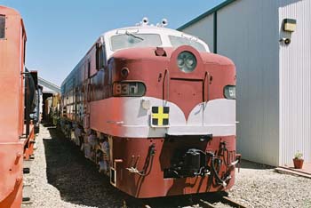 F1020005