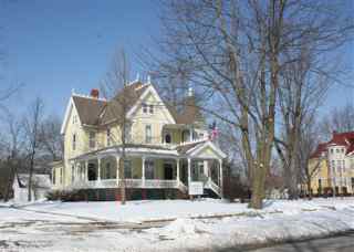 113%20Gilbreath%20House.jpg
