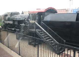 359%20Mendota%20IL%20Old%20Loco.jpg