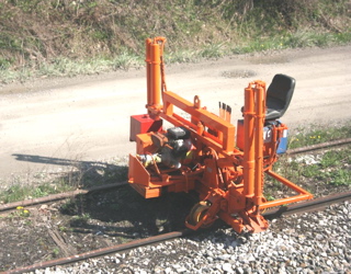 434%20Pinkerton%20Track%20Equipt.jpg