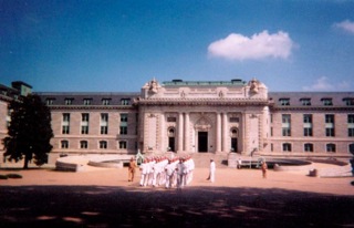 Bancroff%20hall.jpg