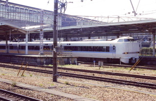 img100.jpg